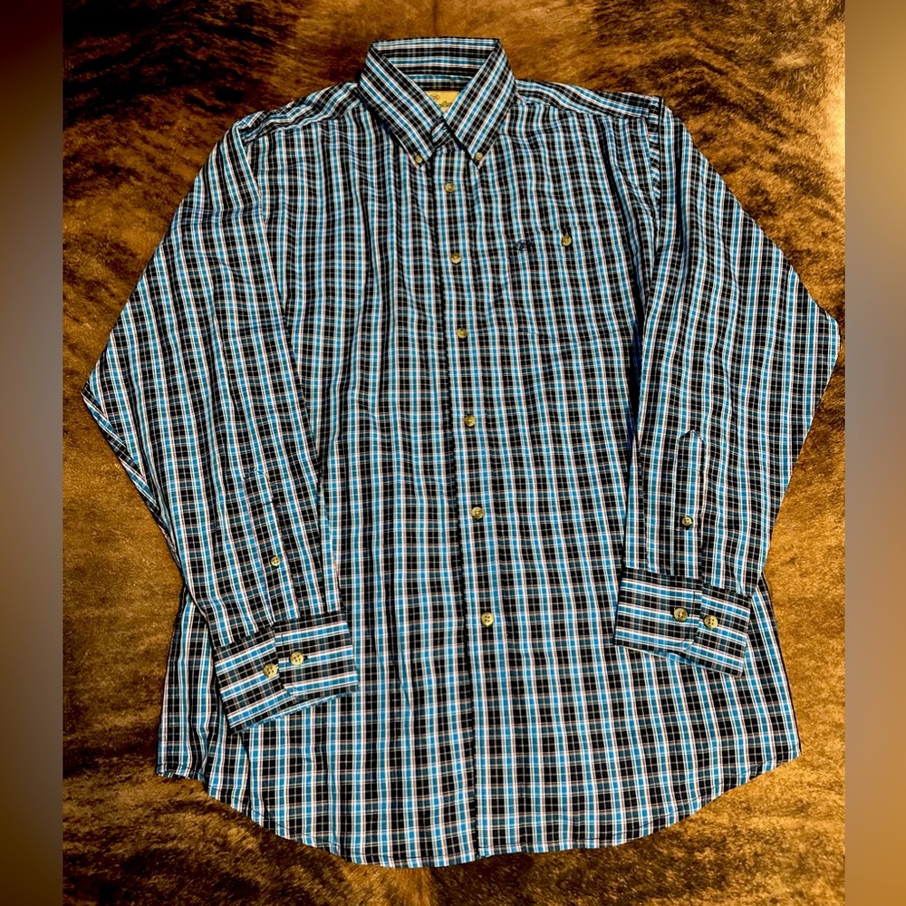 Wrangler Plaid Button Down - Size L